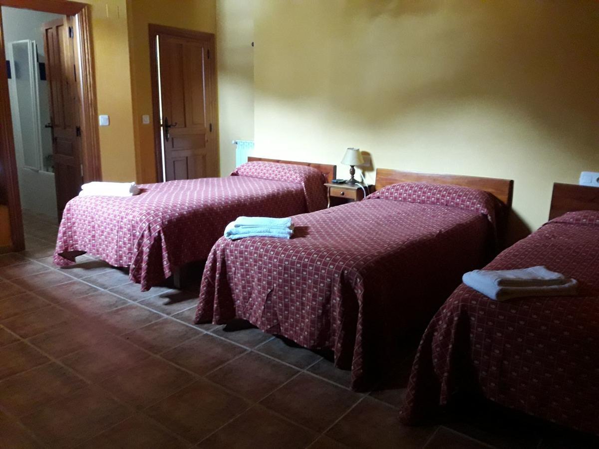 La Casa Vieja En Valdeon Hotel Soto De Valdeon Ngoại thất bức ảnh